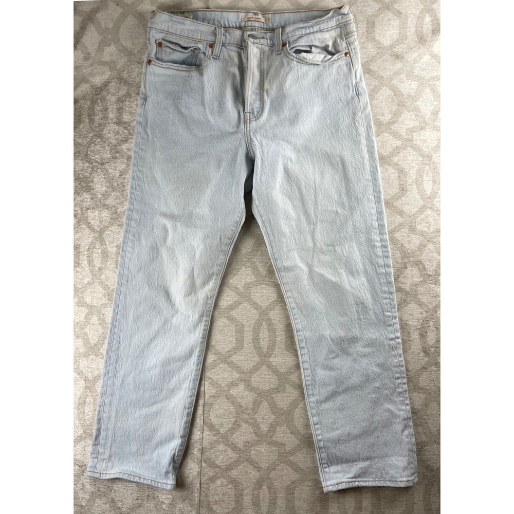 Levi's Premium Wedgie Straight Jeans Womens 31 Light Blue Wash Excellent Denim